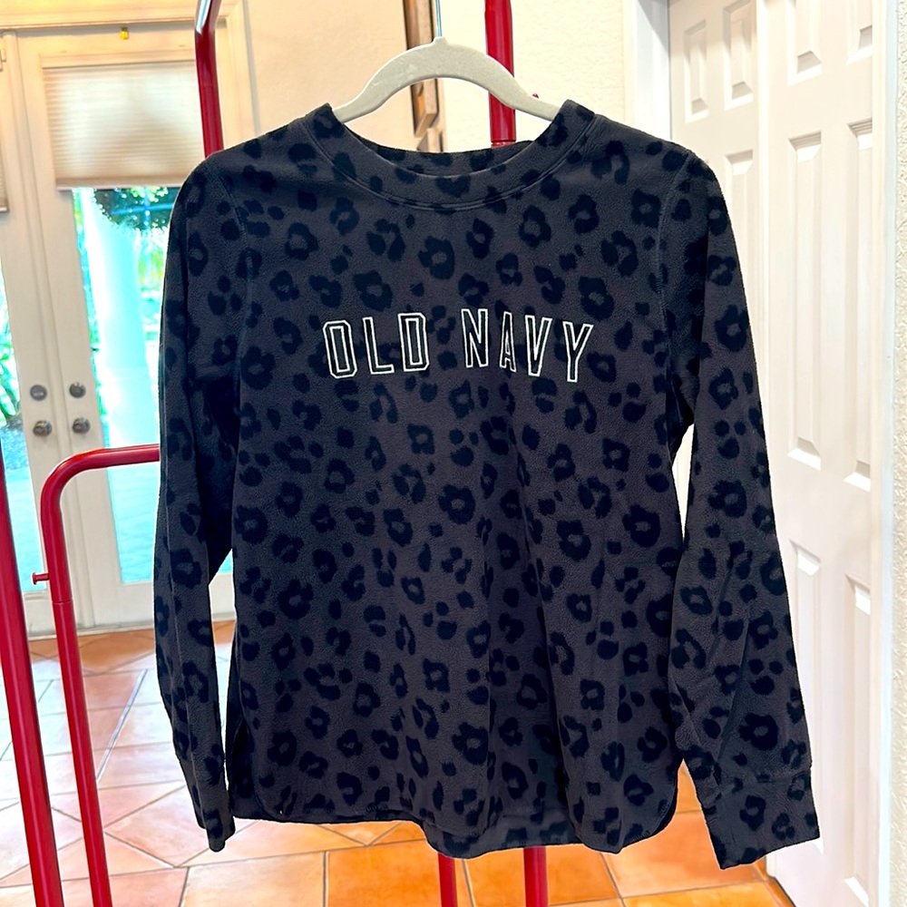 OLD NAVY Woman Fleece Sweater